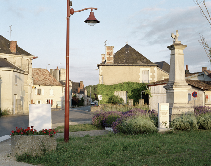marcher/créer, déambuler, parcourir, photographier, paysage urbain, paysage périurbain, paysage de la campagne, territoire du Poitou-Charente, la ligne acadienne, centre d'art contemporain de Châtellerault,